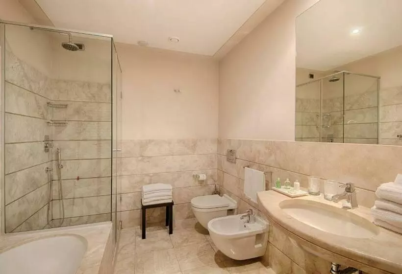 سوییت جونیور با چشمانداز دریا, Grand Hotel Palazzo Livorno