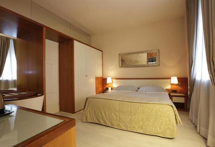 اتاق کلاسیک, Albergo Celide