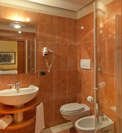 اتاق کلاسیک, Albergo Celide