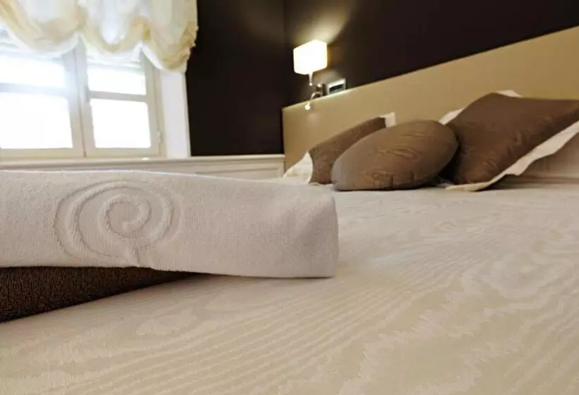 デラックスルーム, Albergo Celide
