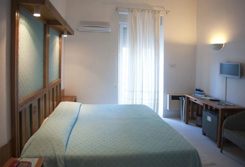 Номер Economy, Albergo Miramare