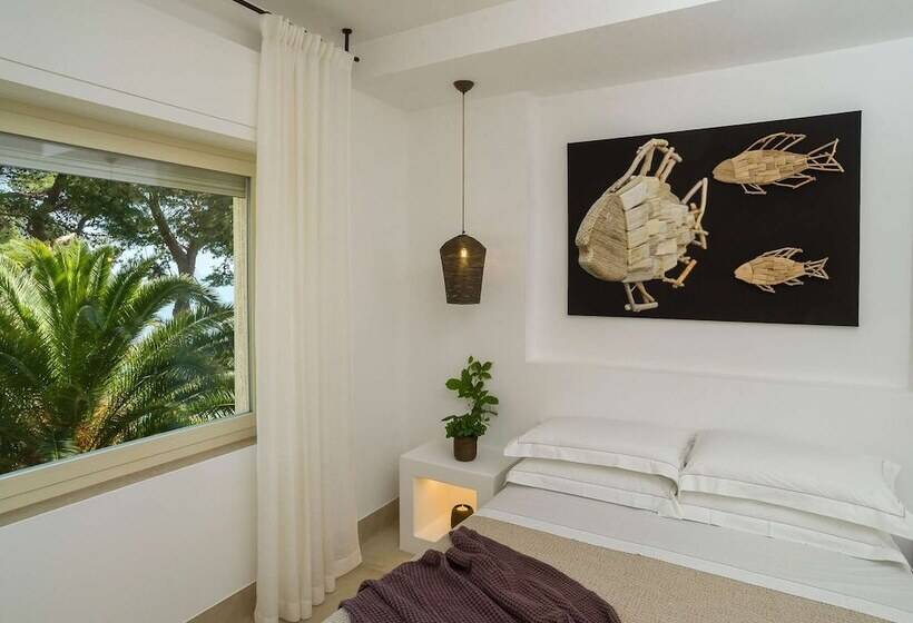 コンフォートルーム, Baia Delle Zagare