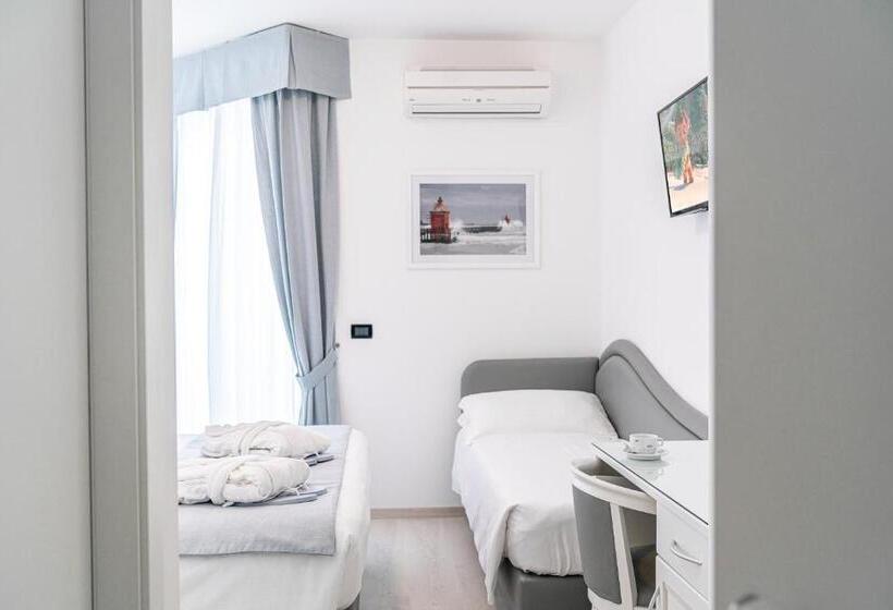 Triple Room Sea View, Bellavista