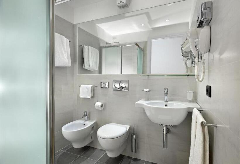 3-Bett-Standardzimmer Meerblick, Bellavista