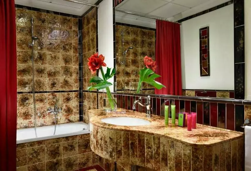 Quarto deluxe, Berchielli