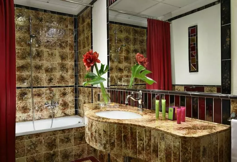 Quarto deluxe, Berchielli