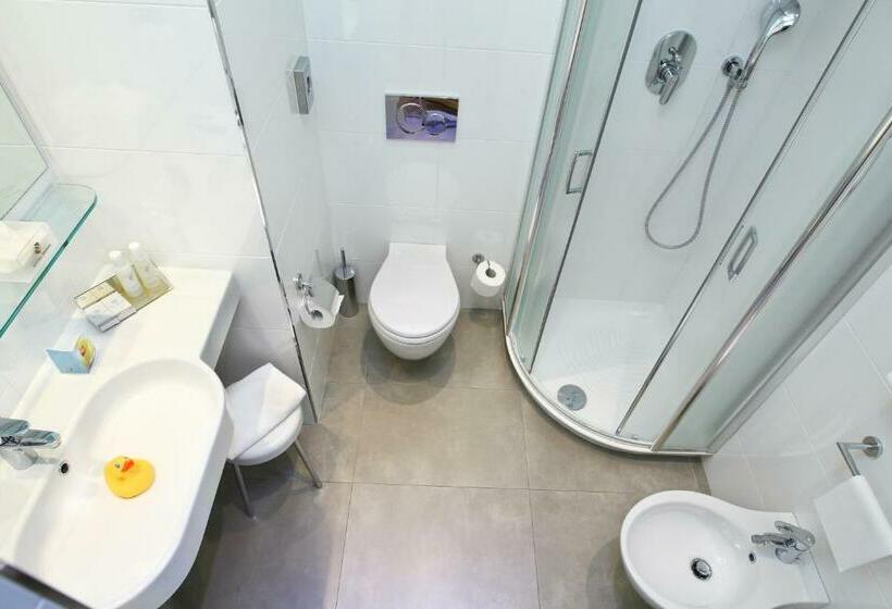 اتاق سوپریور یک تخته, Berna