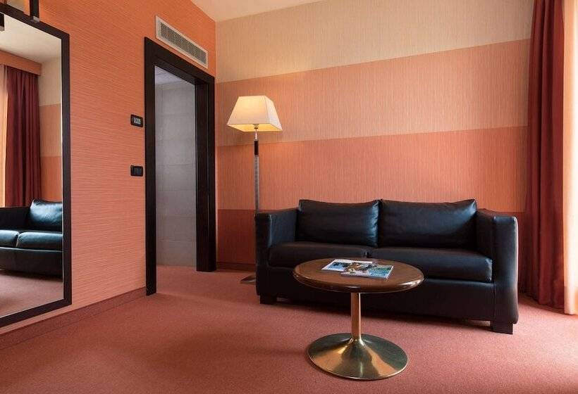 سوییت جونیور, Best Western Gorizia Palace