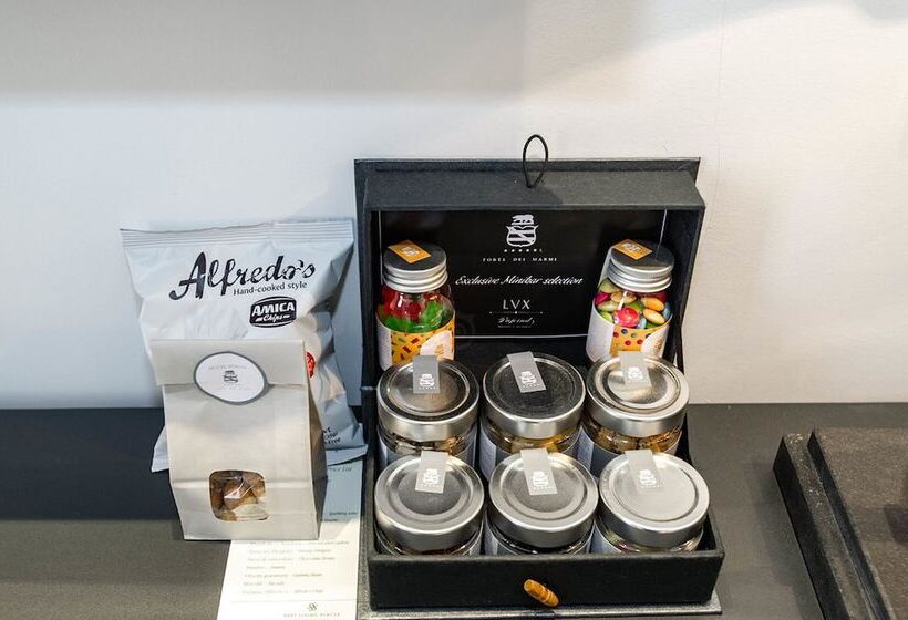 클래식 룸, Byron