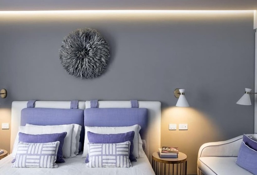 수피리어 룸, Byron