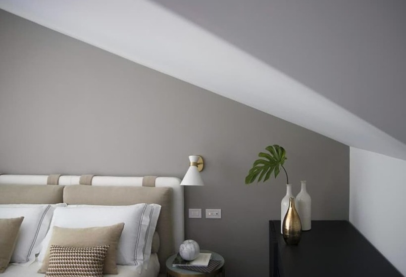 듀플렉스 스위트, Byron