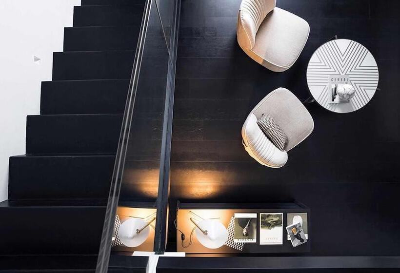 듀플렉스 스위트, Byron