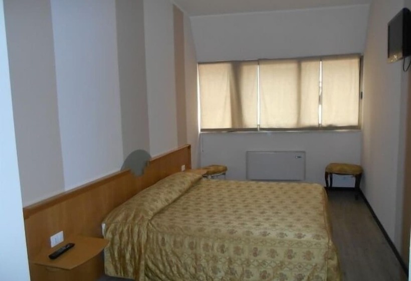 חדר סטנדרט, Domus