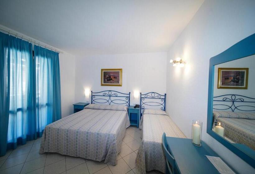 Номер Стандарт Трехместный, Galli Wellness & Spa