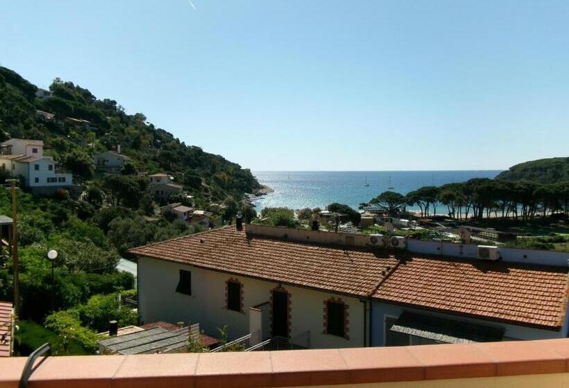 Номер Стандарт Вид на Море с Балконом, Galli Wellness & Spa