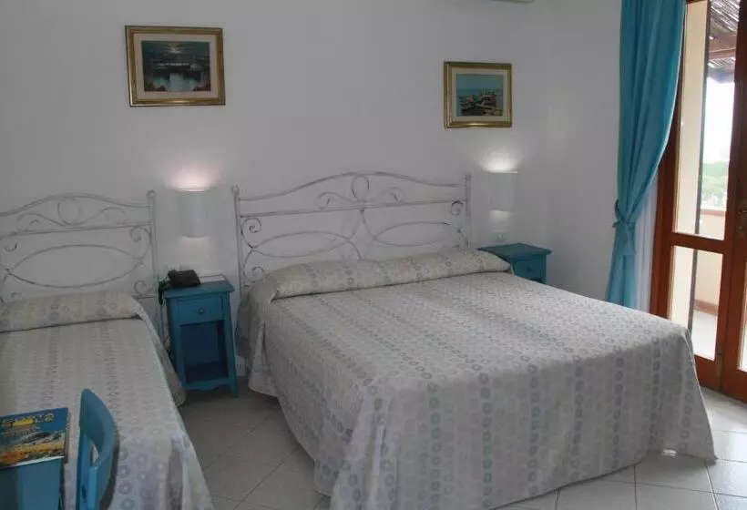 Triple Room Sea View, Galli Wellness & Spa
