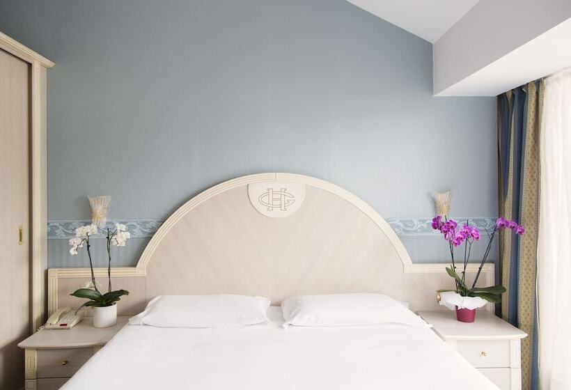 レイクビュースタンダードルーム, Ghiffa