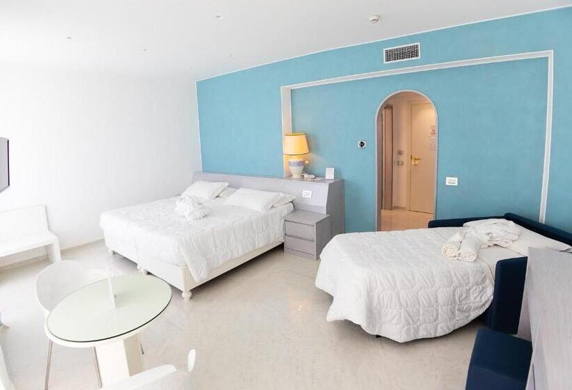 غرفة ديلوكس, Grand Hotel Costa Brada