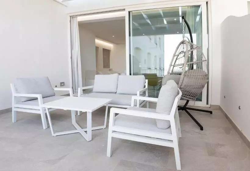 オーシャンビュージュニアスイート, Grand Hotel Costa Brada