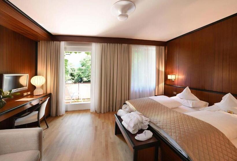 バルコニー付きスタンダードルーム, Juliane