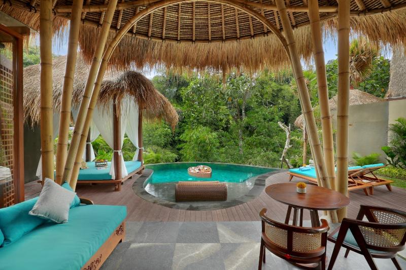 Номер Стандарт, Le Boulevard