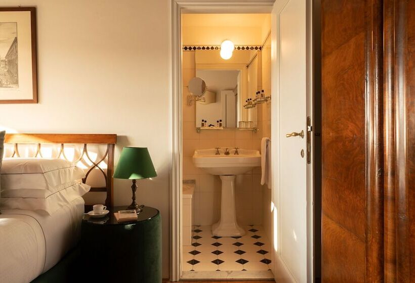 اتاق کلاسیک, Loggiato Dei Serviti