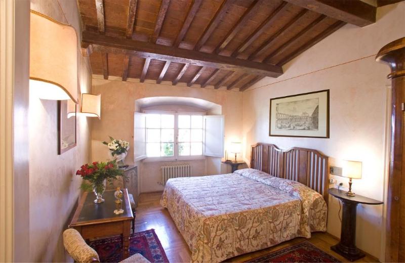 اتاق کلاسیک, Loggiato Dei Serviti