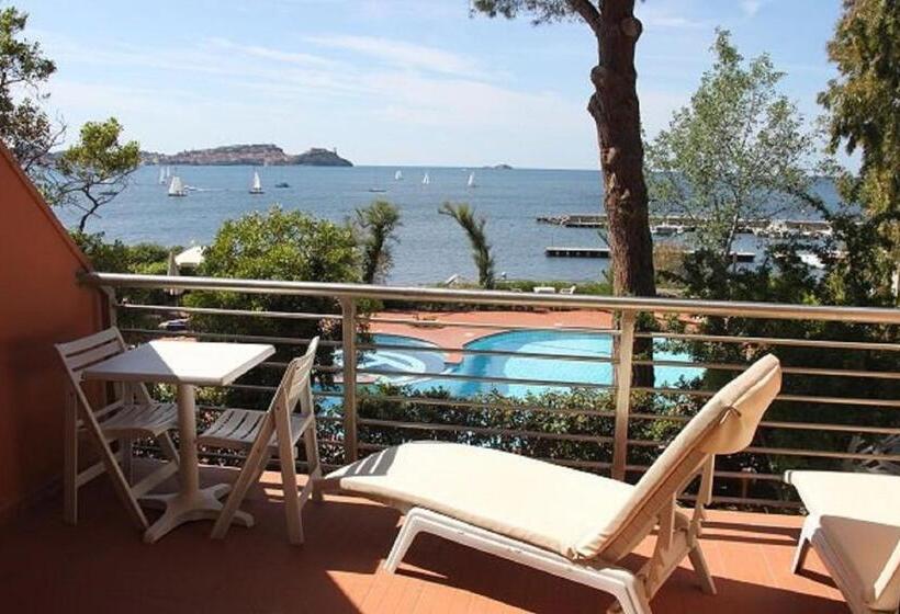 غرفة ديلوكس ثلاثية مطلة على البحر, Mare