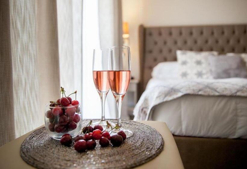 デラックスルーム, Mediterraneo