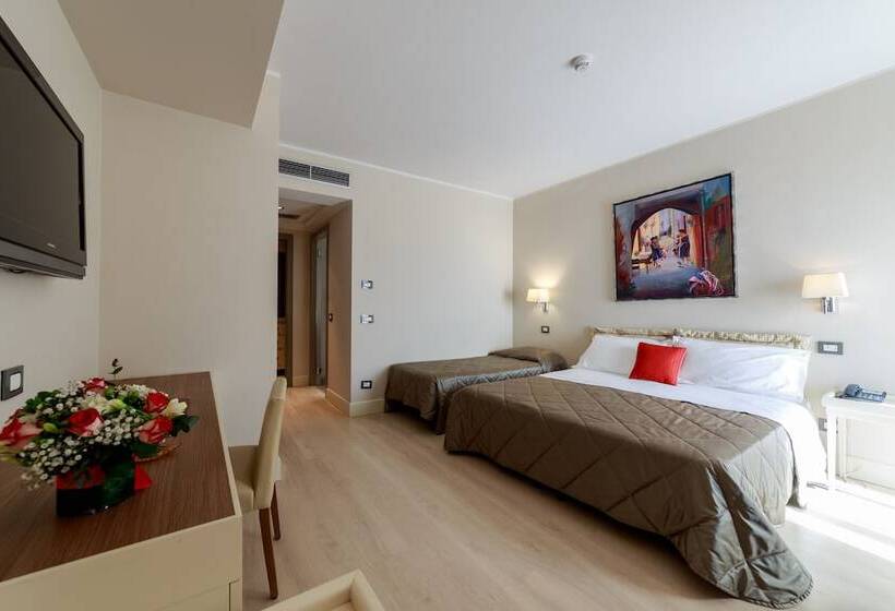 スーペリアの４人部屋, Mirasole International