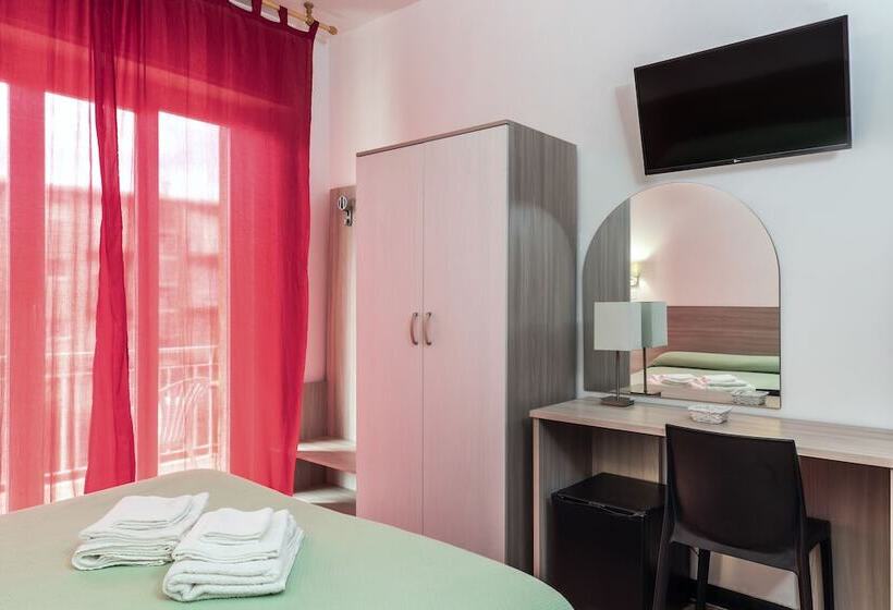 스탠다드 발코니 룸, Palace