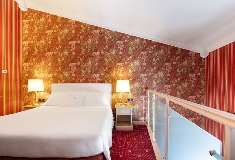 سوییت جونیور, Palazzo Montebello