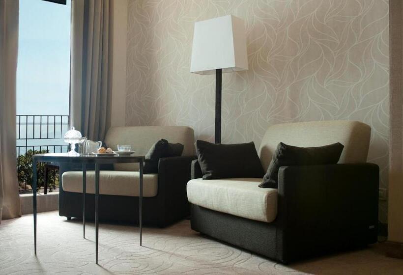 Полулюкс, Park