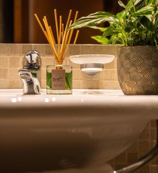 スタンダードルーム, Pergola