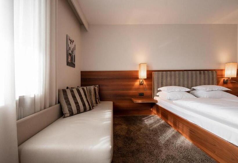 스탠다드 발코니 룸, Pollinger