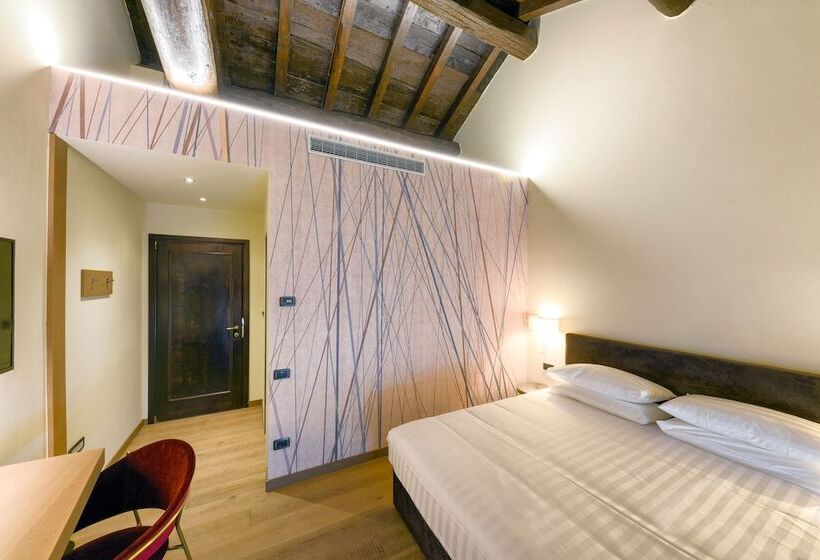 غرفة قياسية, Relais & Spa Castello Di Casiglio