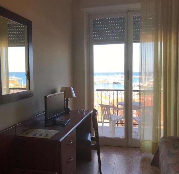 חדר סטנדרט, Robinia