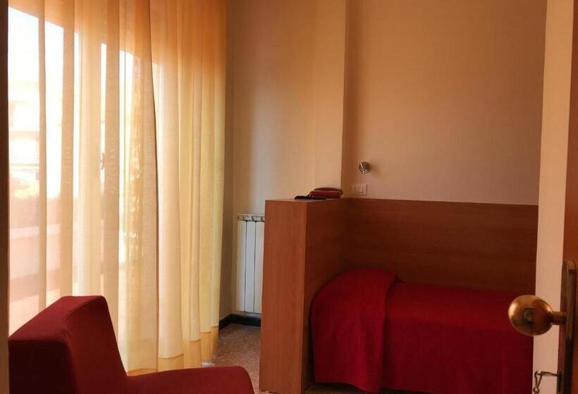 חדר סטנדרט יחיד, Robinia