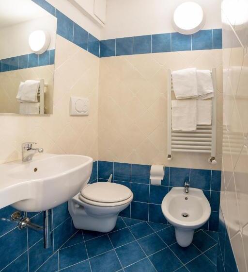 חדר סטנדרט, Saraceno