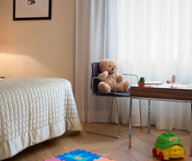 Семейный Номер, Starhotels Anderson