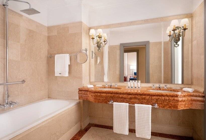 اتاق پرمیوم, The Westin Excelsior, Florence