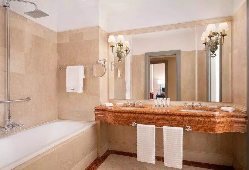 Premium-huone, The Excelsior, A Luxury Collection Hotel, Florence