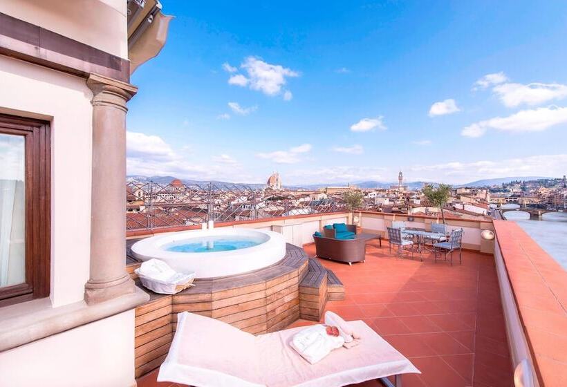 سوئیت با چشم‌انداز رودخانه, The Westin Excelsior, Florence