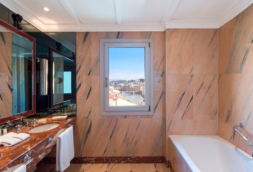 سوئیت با چشم‌انداز رودخانه, The Westin Excelsior, Florence