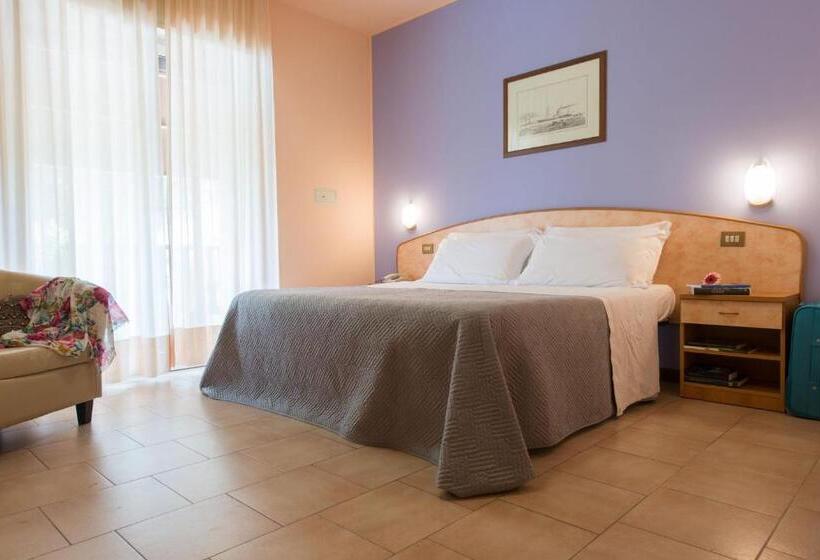 스탠다드 발코니 룸, Torricella