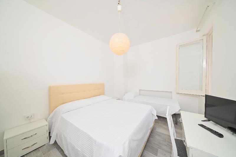 Номер Стандарт Трехместный, Villa Diana   Beach & Rooms