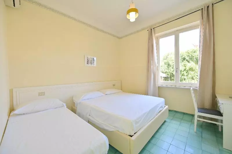 Standard Kolmen Hengen Huone, Villa Diana Beach & Rooms