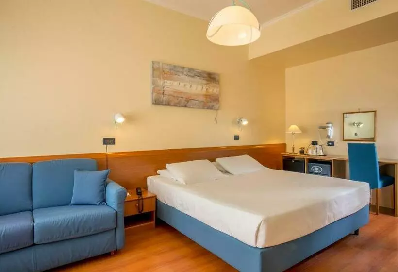 スタンダードトリプルルーム, Best Western Hotel Globus