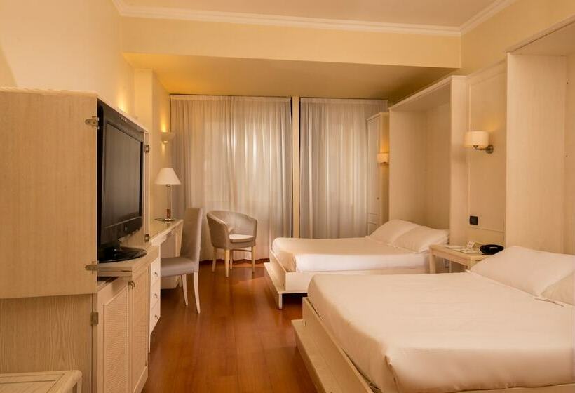 اتاق خانوادگی, Best Western Hotel Globus