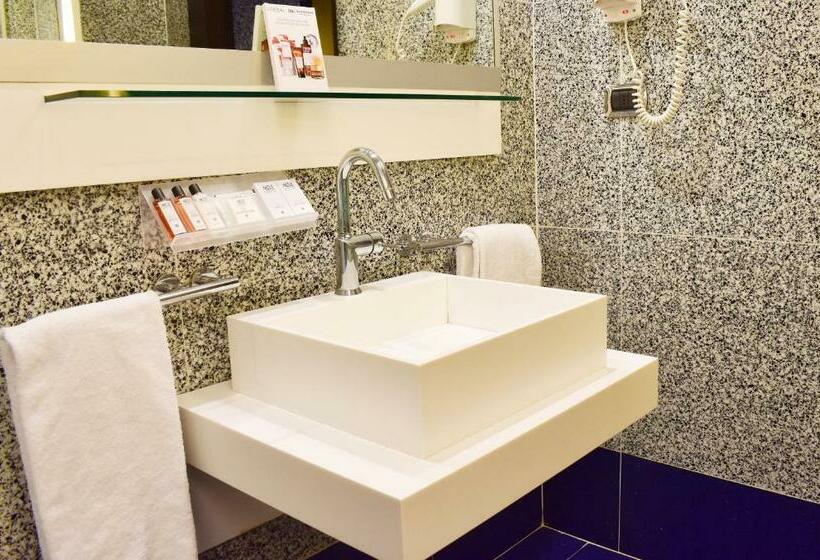 اتاق راحتی, Best Western Plus Hotel Universo